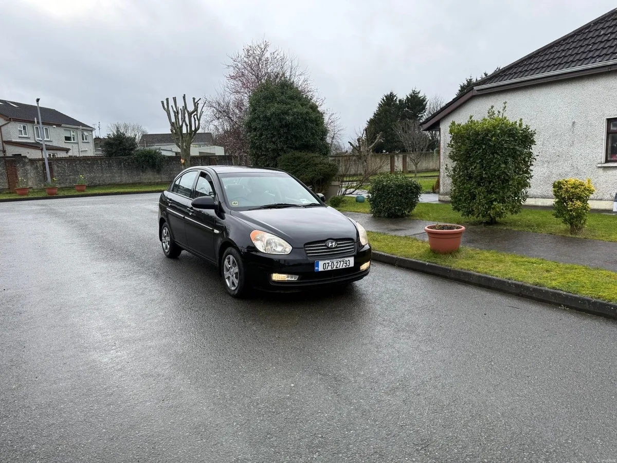 Hyundai Accent 1.4  New Nct 02-27 - Image 3