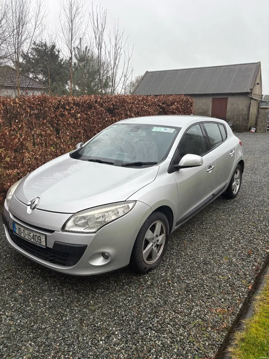 2010 Renault Megane - Image 1