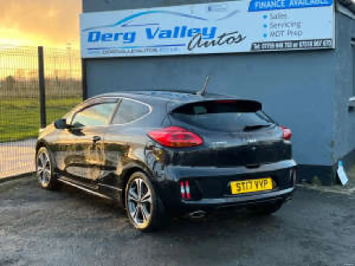 KIA PROCEED 1.6 GT-Line ISG CRDi 3dr - Image 4