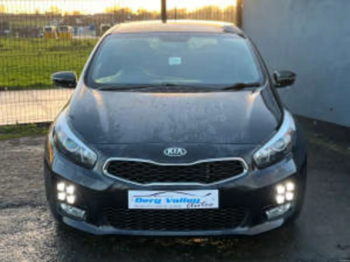 KIA PROCEED 1.6 GT-Line ISG CRDi 3dr - Image 2