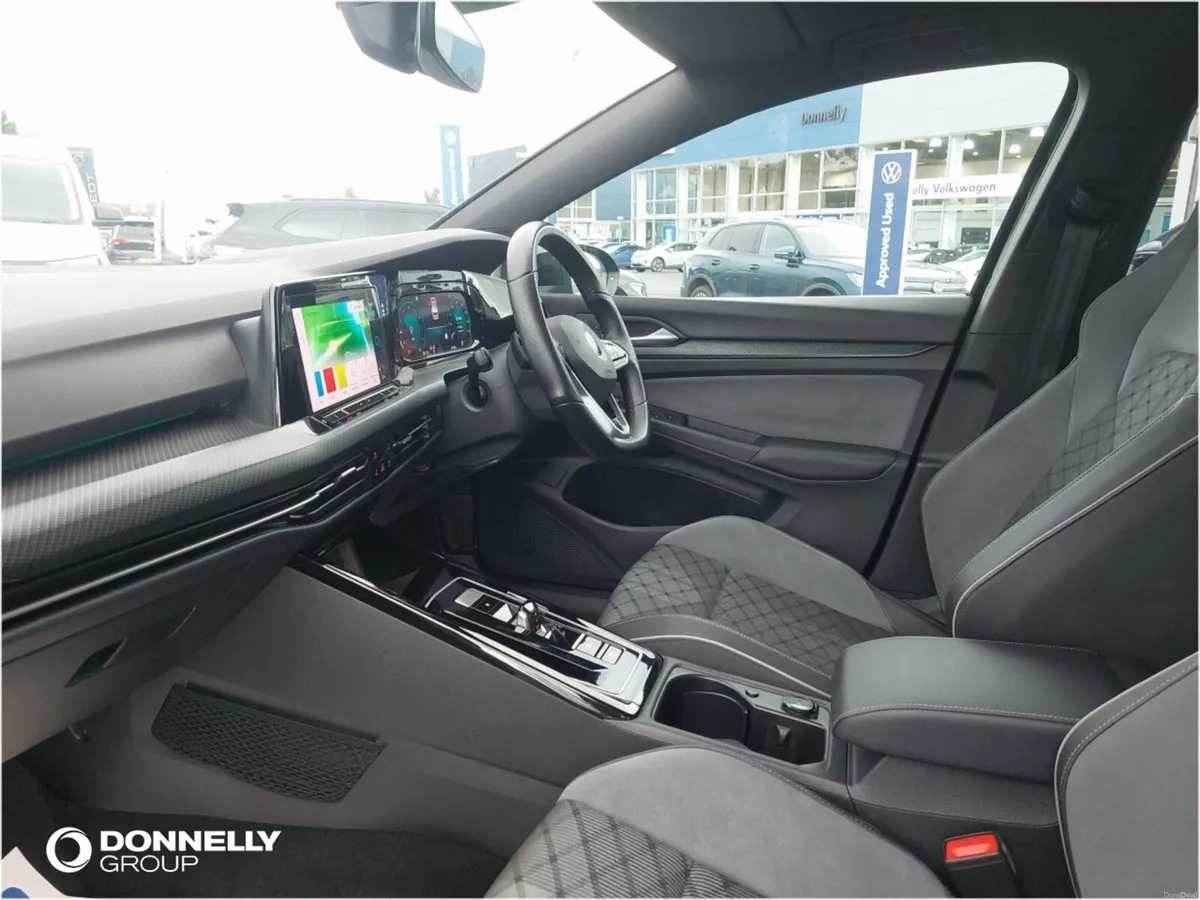 Volkswagen Golf Hatchback R-Line - Image 2