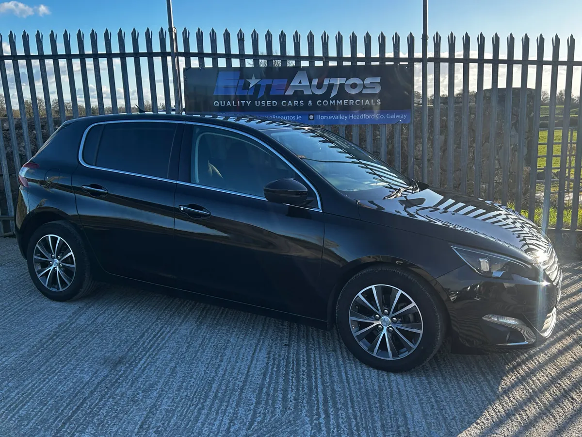 Peugeot 308 1.2 Puretech Automatic 2015 - Image 2