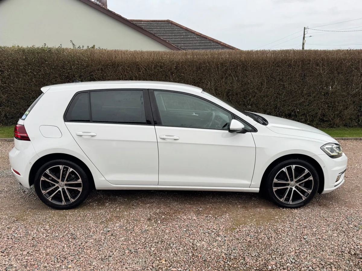 192 Volkswagen Golf Comfortline Meister - Image 3