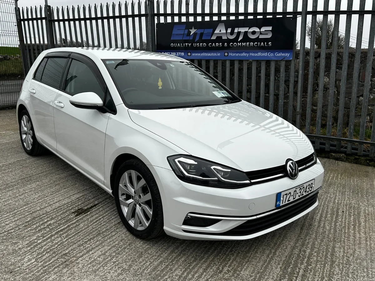 Volkswagen Golf TSI Highline DSG  2017 - Image 1