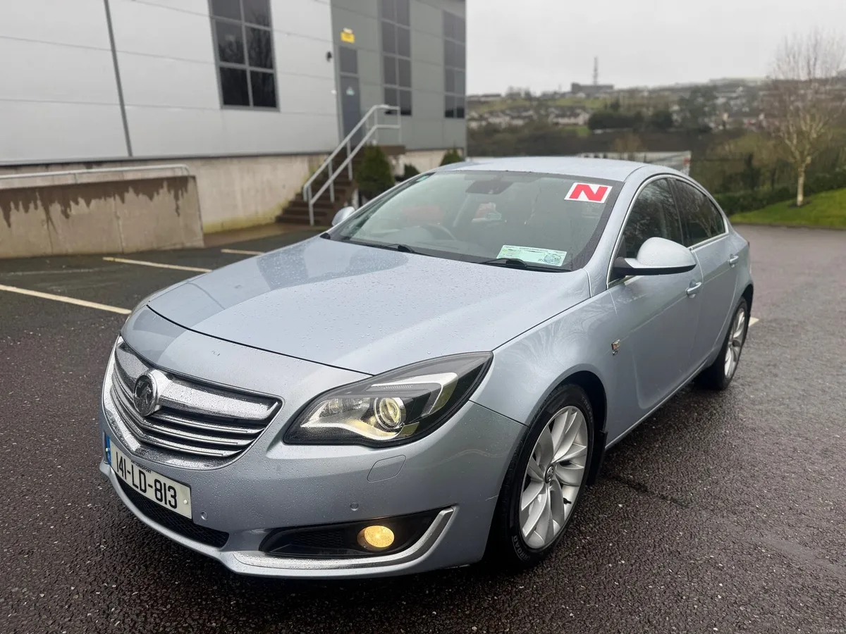 Vaxhuall Insignia 2014 Elite Ncted&Taxed FSH - Image 4