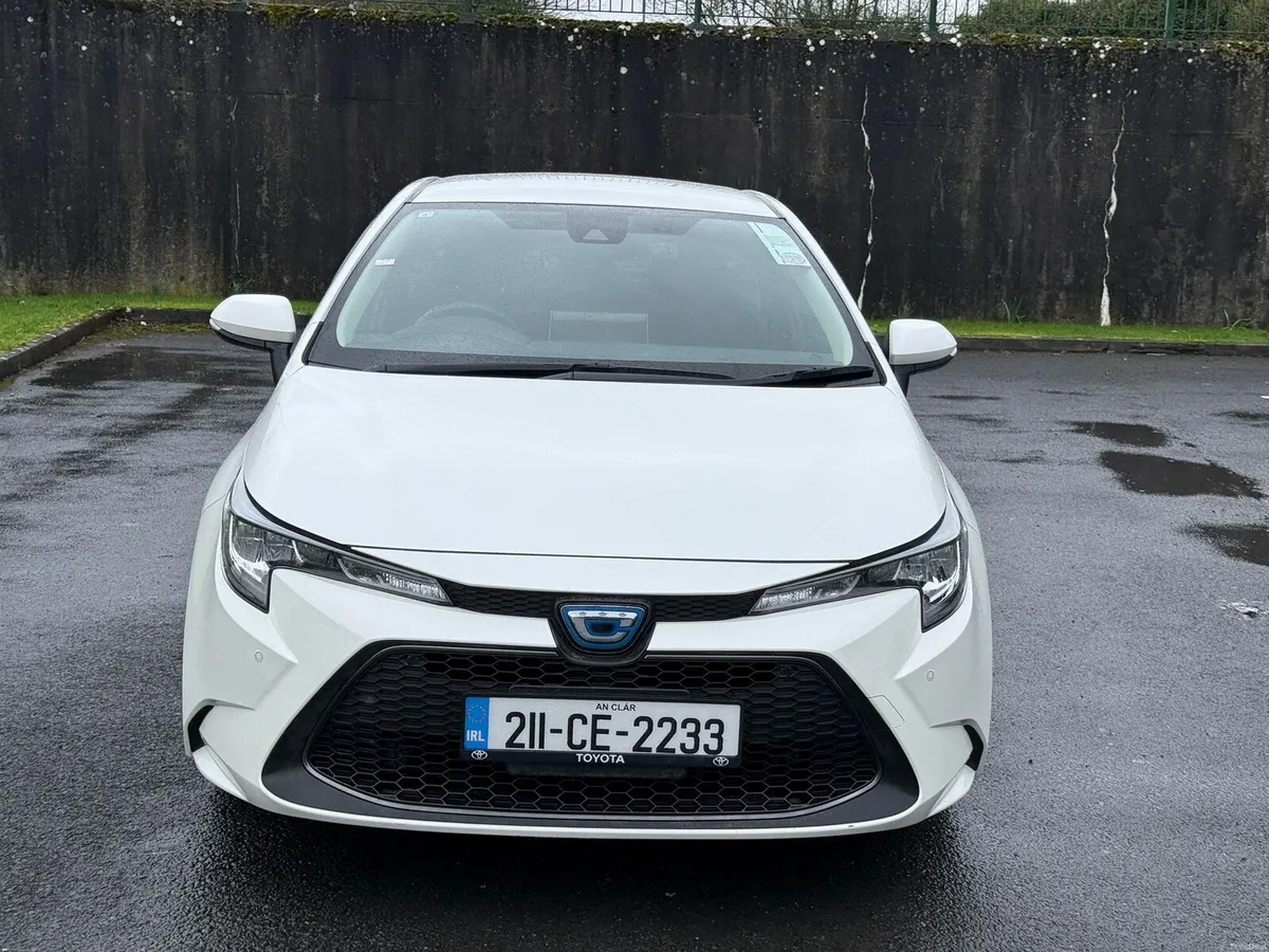 Toyota Corolla Hybrid 2021 - Image 1