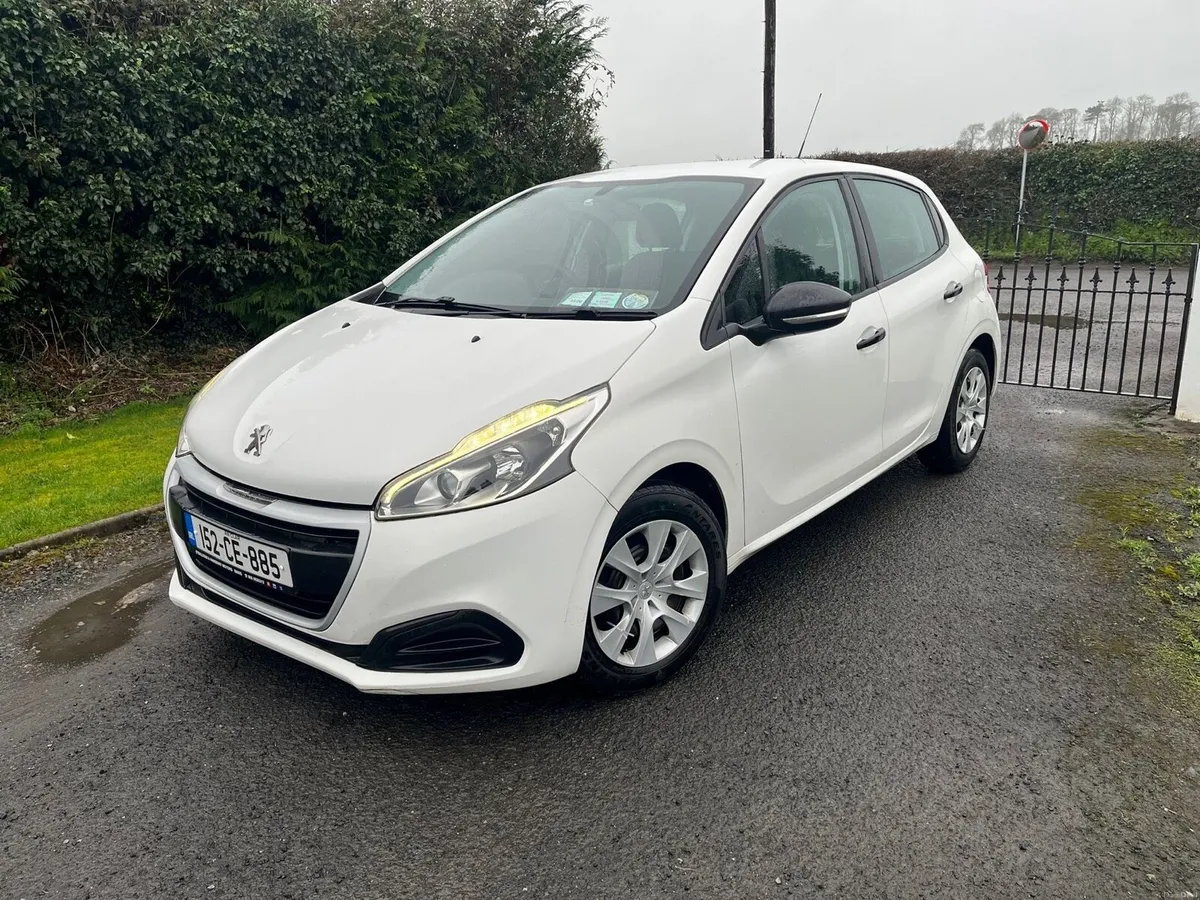 Peugeot 208 1.2 petrol NEW NCT TAXED - Image 2
