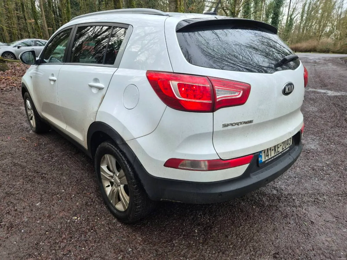 14 Kia Sportage - Image 4
