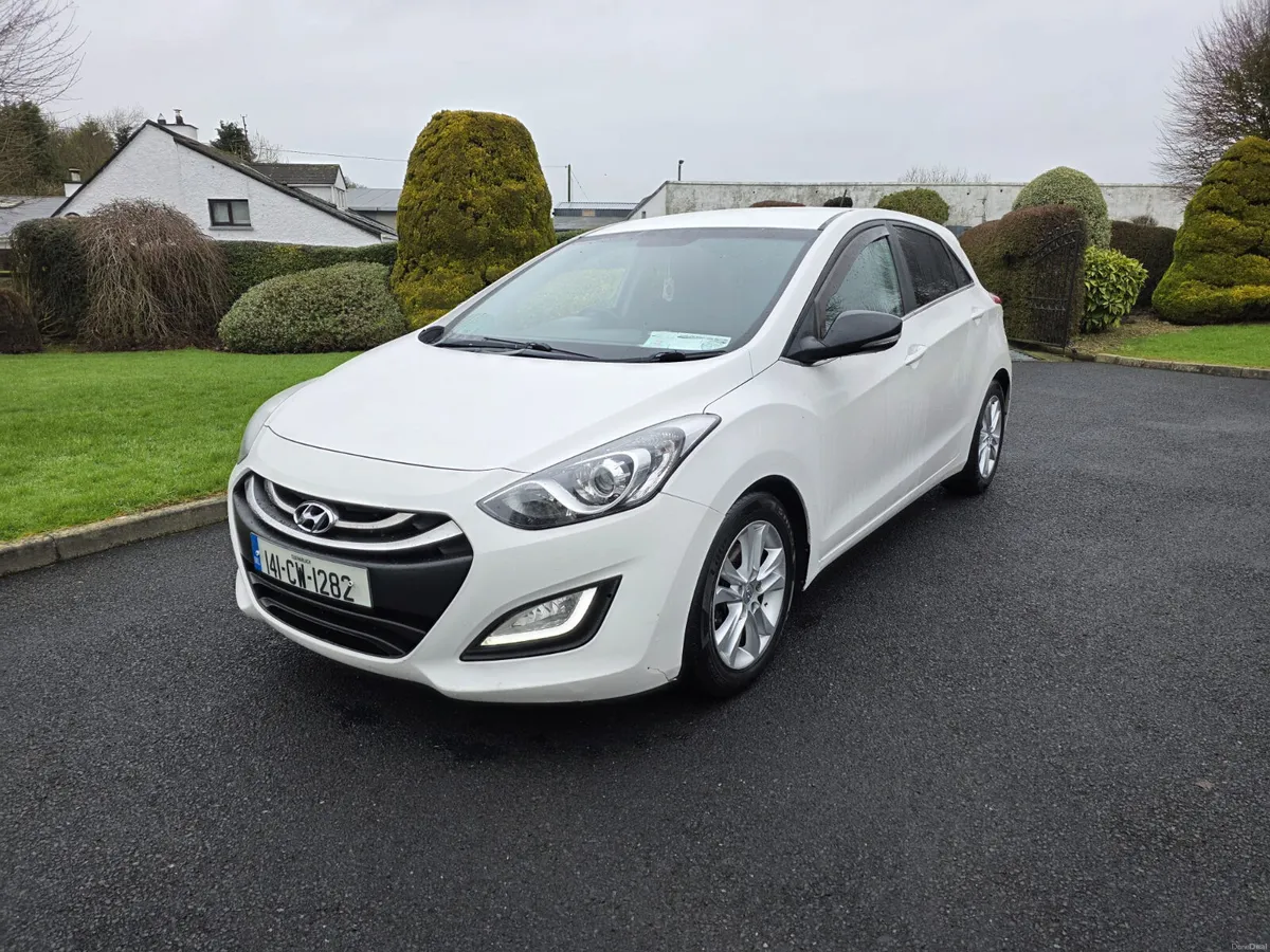 HYUNDAI I30 1.6 CRDI...LOW MILES, NEW NCT - Image 1