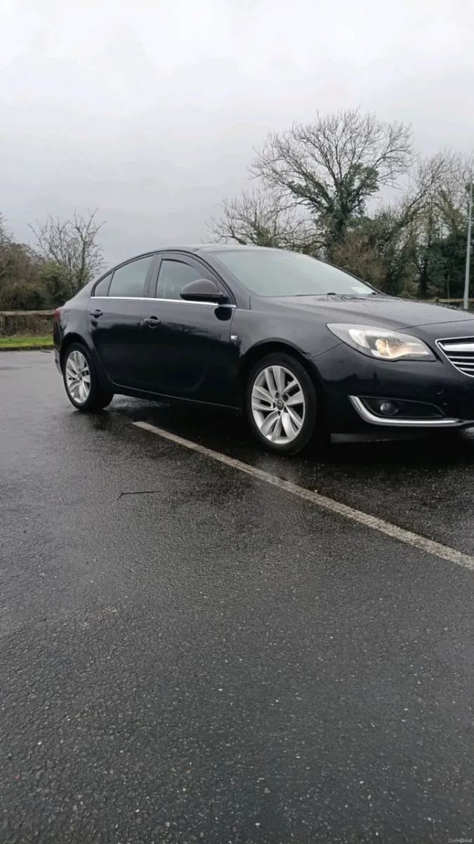 Opel insigna - Image 1