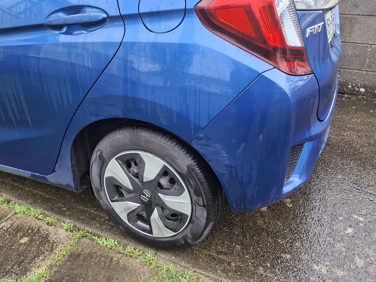 Honda Fit - Image 4