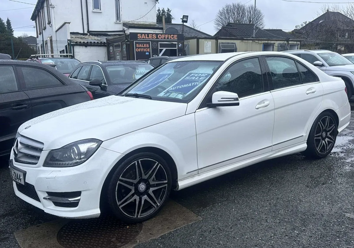 132 C-Class AMG Sport AUTOMATIC - Image 2