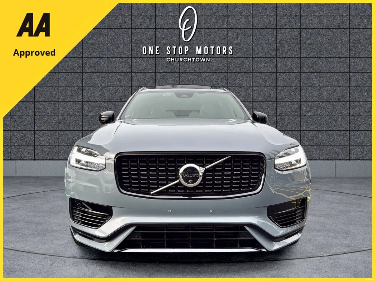 2023 Volvo XC90 2.0 PHEV T8 ULTIMATE DARK-7SEATS - Image 6