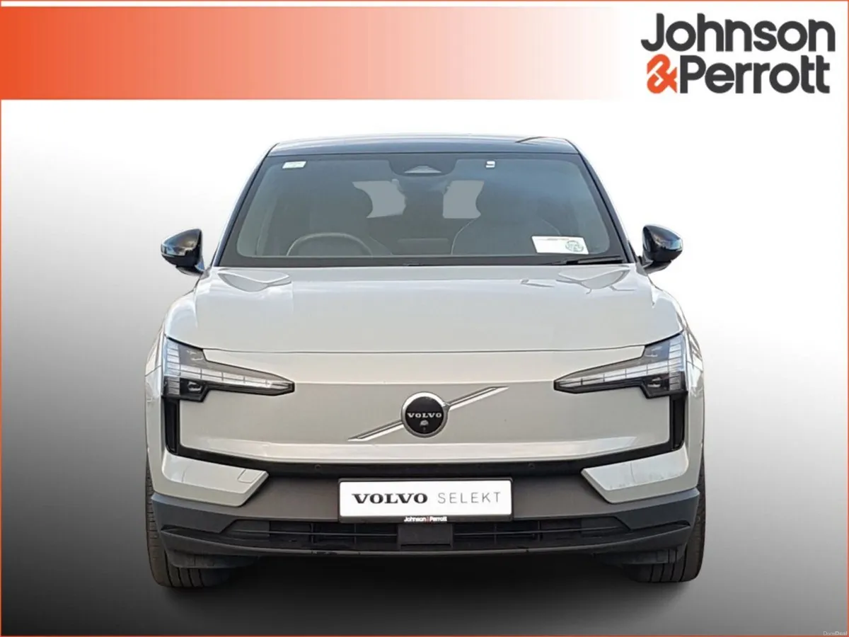 Volvo EX30 69 kWh 272hp Extended Range Ultra - Thr - Image 4