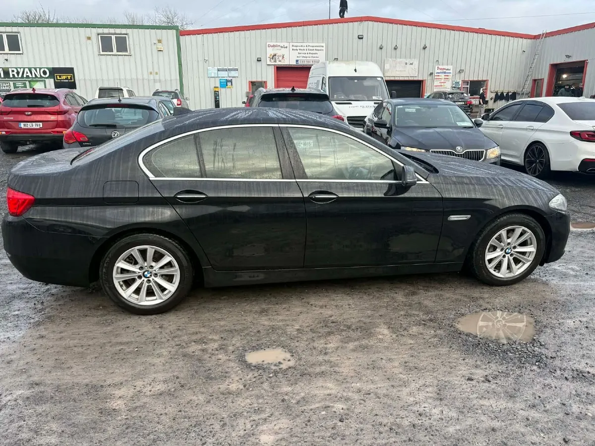 BMW 5-Series 2017 - Image 3