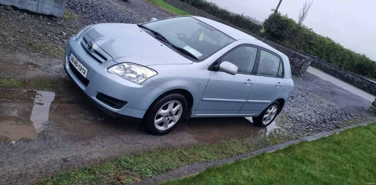 Toyota Corolla 2006 - Image 2