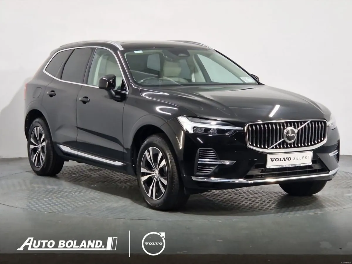 Volvo XC60 PHEV Core - Image 3