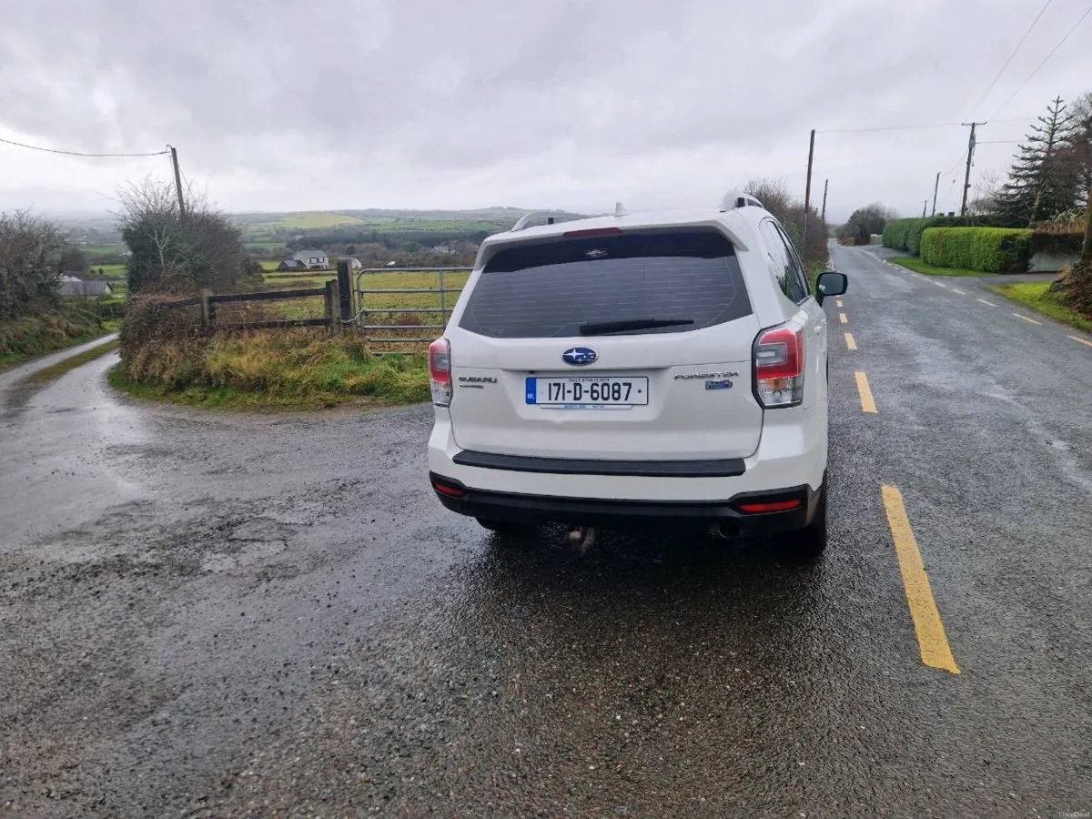 Subaru Forester 2.0 D Automatic - Image 4