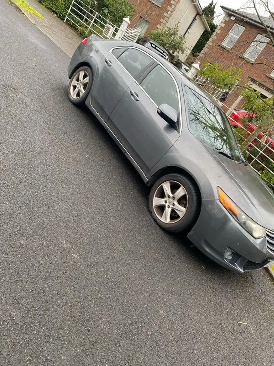 2008 Honda Accord - Image 2