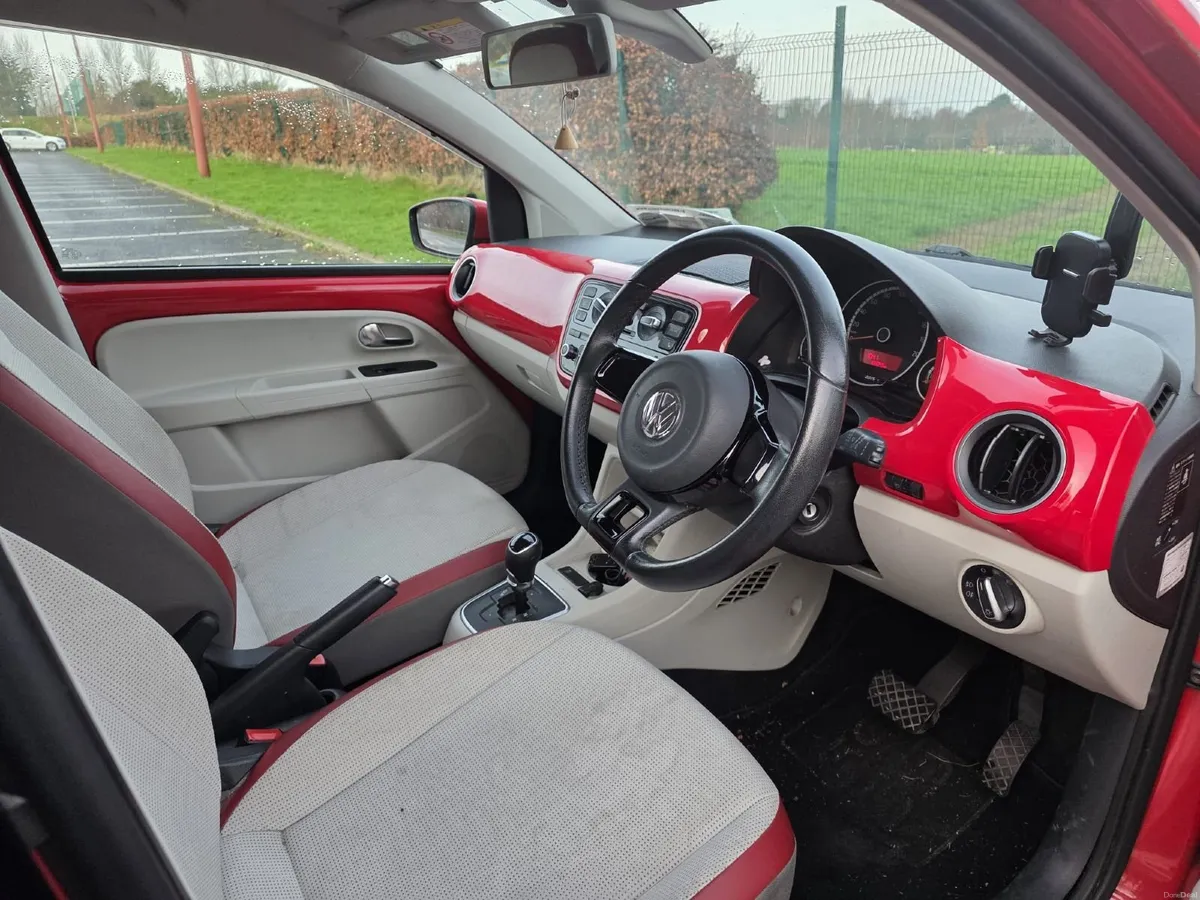 HIGH SPEC AUTOMATIC Volkswagen up! 2013 - Image 4