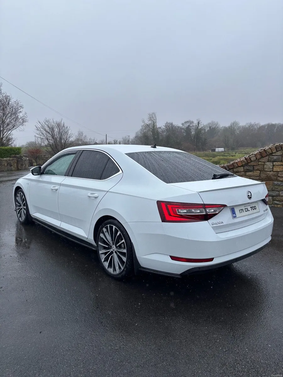 2017 Skoda Superb L&K Edition - Image 3
