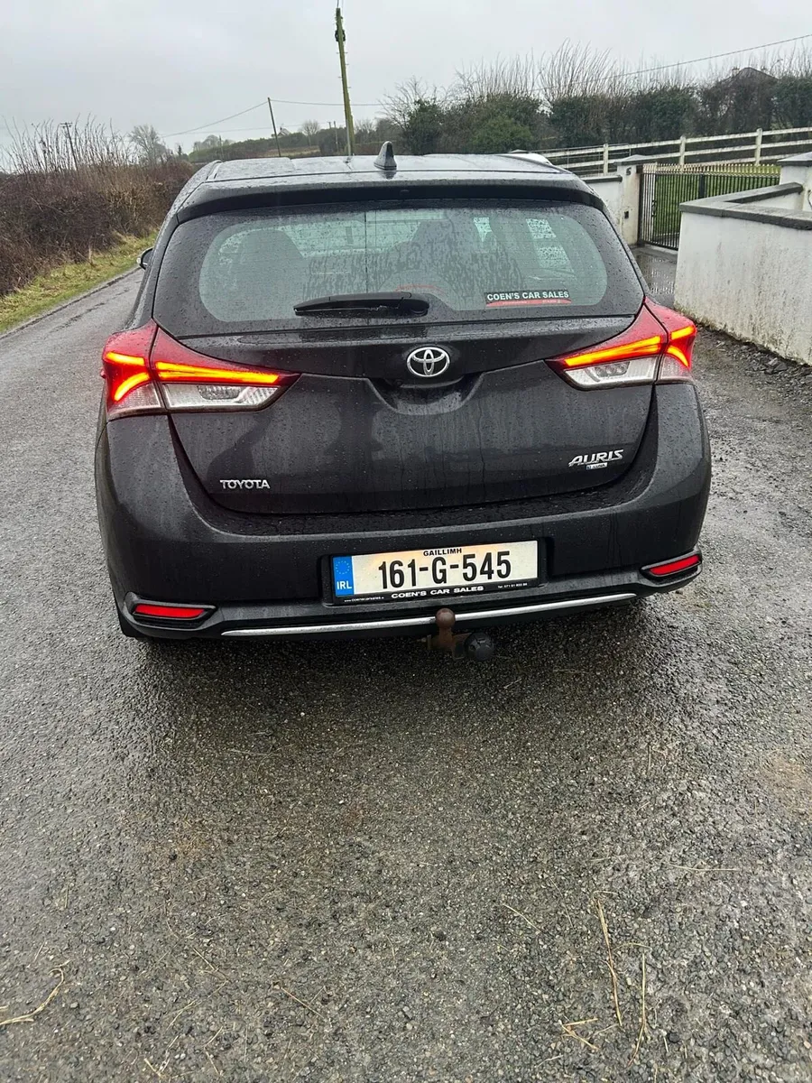 161 Toyota auris - Image 1