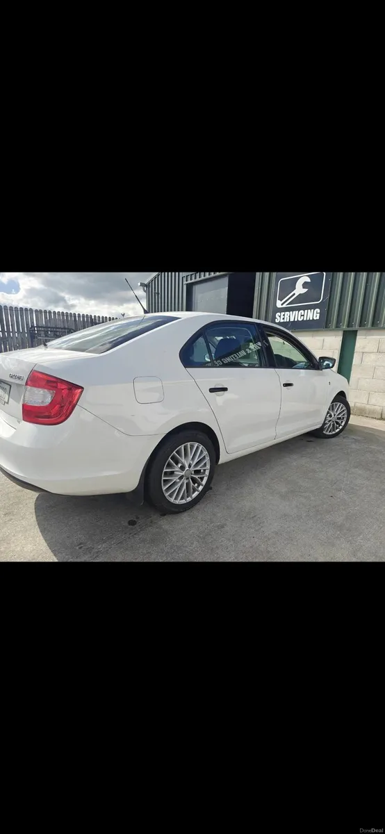 2013 skoda rapid - Image 4