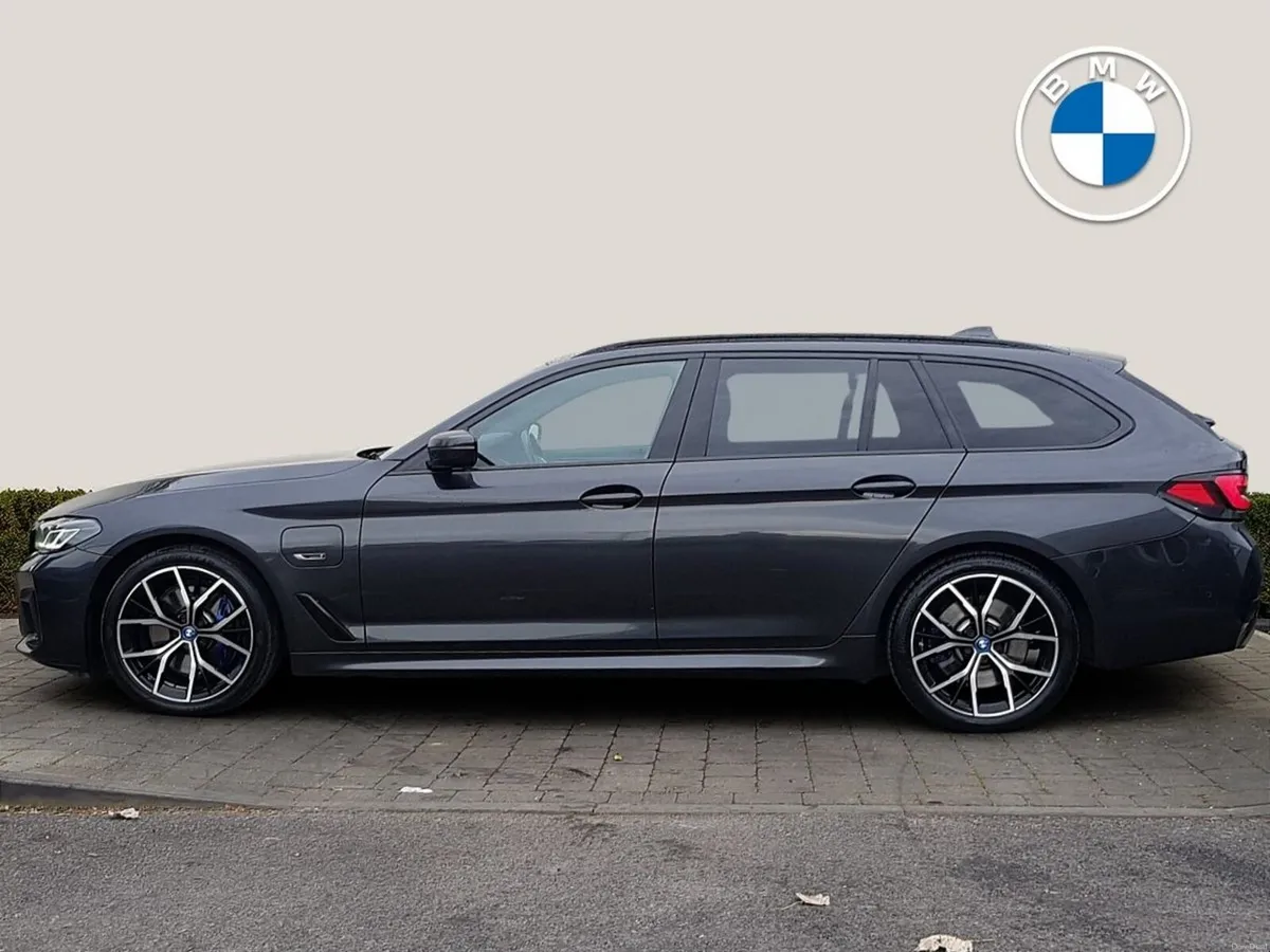 BMW 5-Series 530e M Sport Touring - Image 3