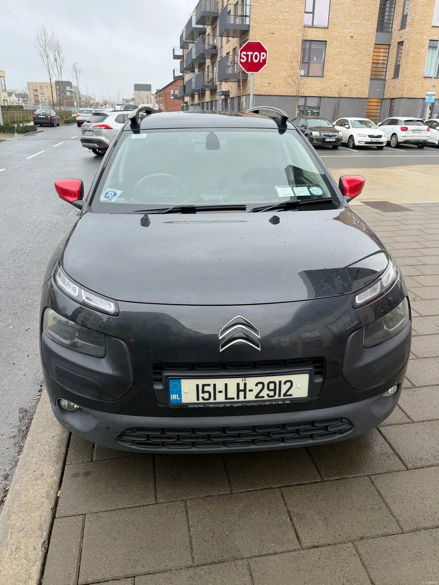 Citreon c4 cactus luxury trim taxed low km - Image 2