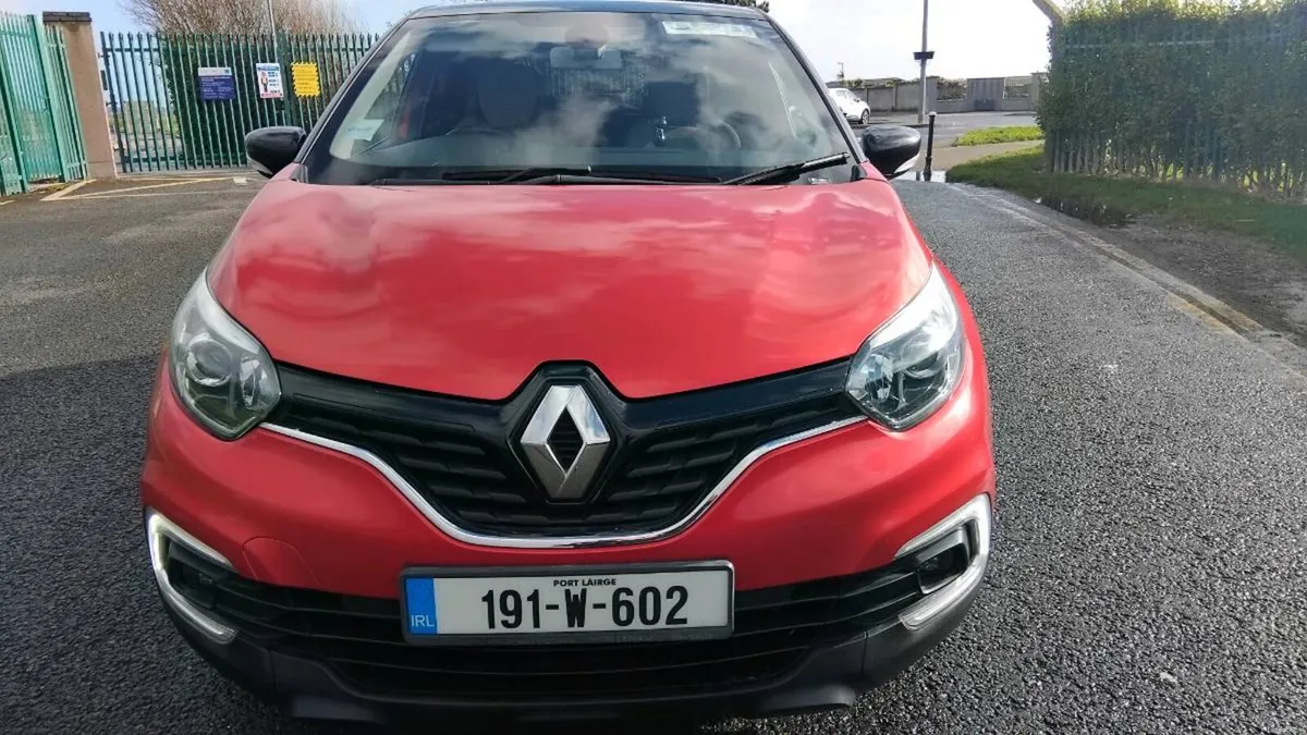 RENAULT CAPTUR ICONIC 1.0 PETROL LOW KLM - Image 2