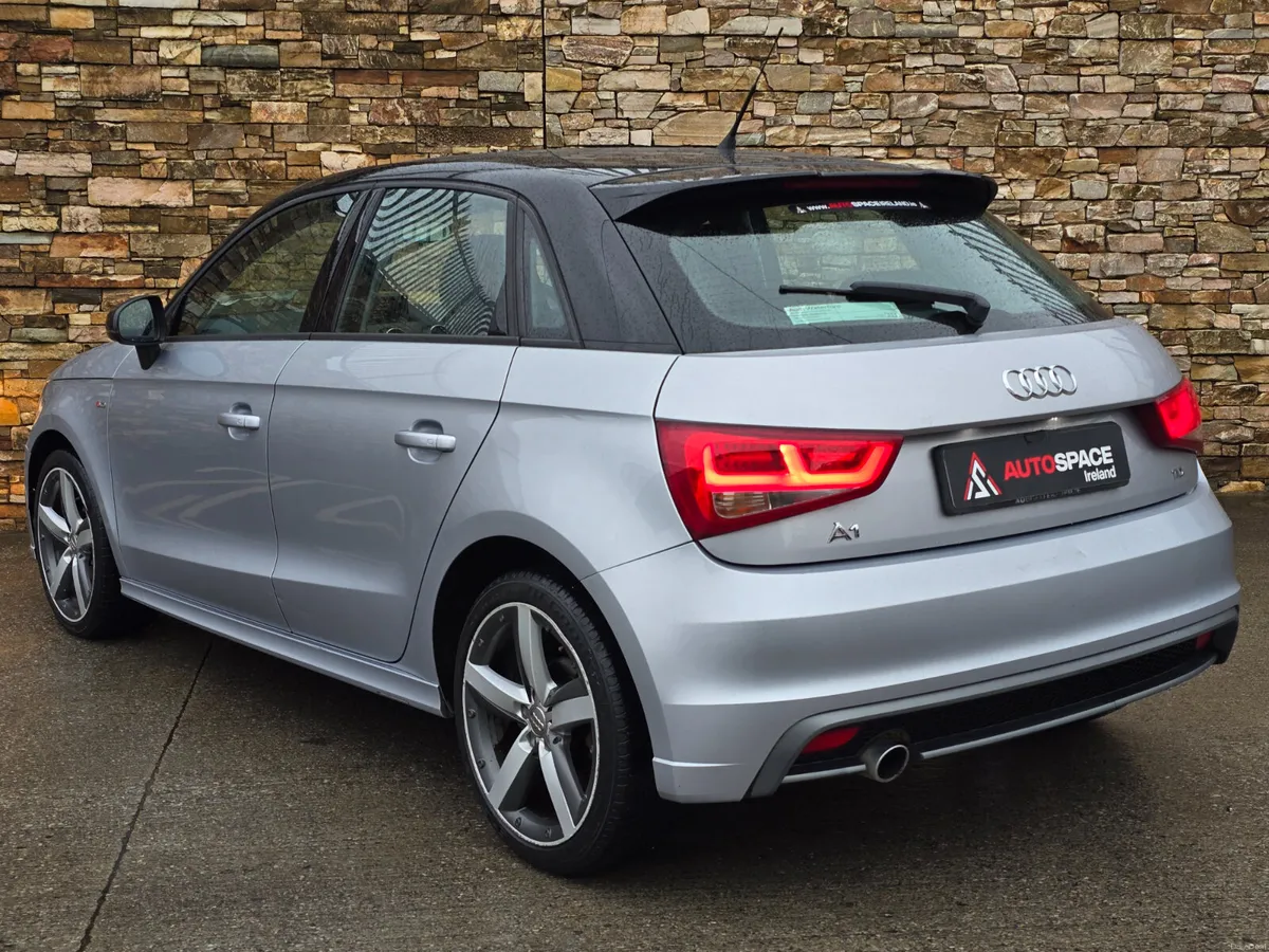 152 Audi A1 1.6 TDI SPORT - Image 4