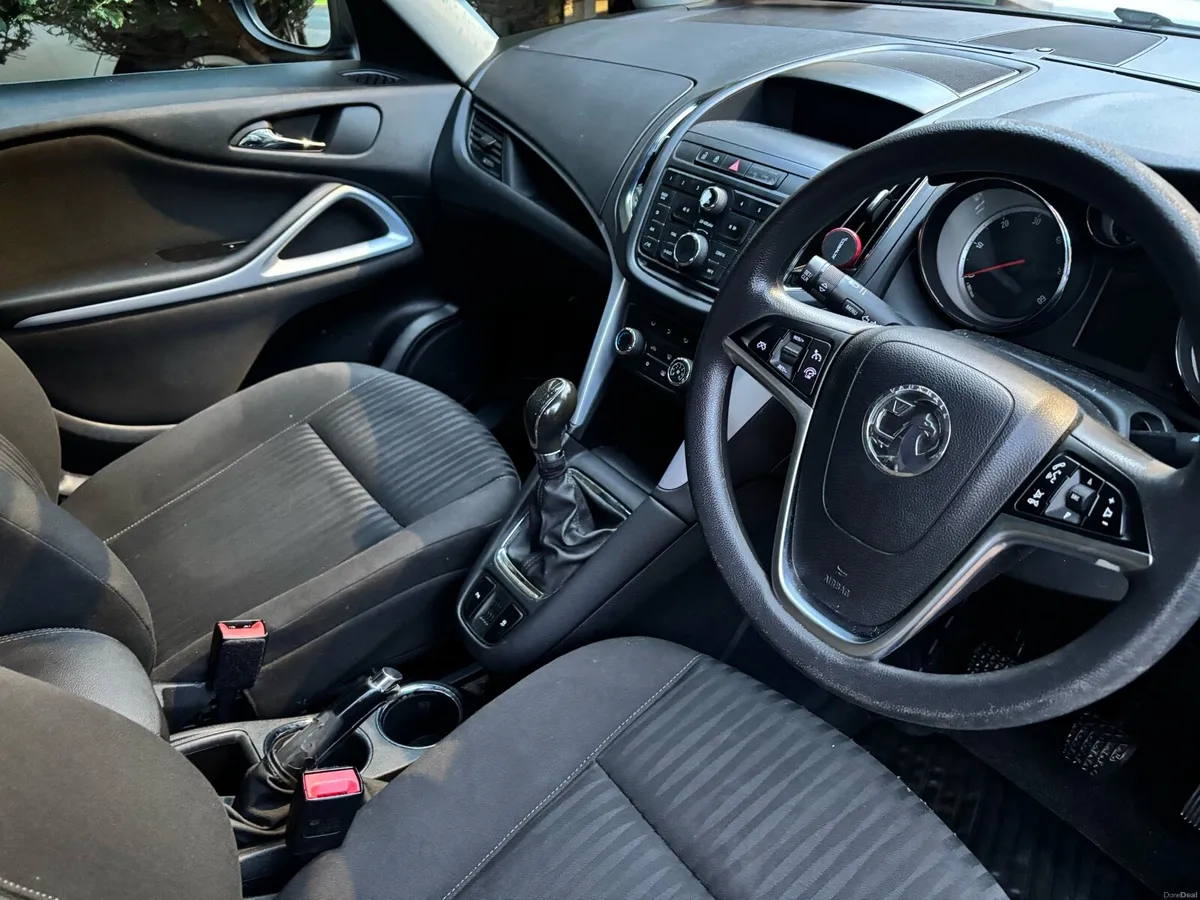 Vauxhall Zafira - Image 2