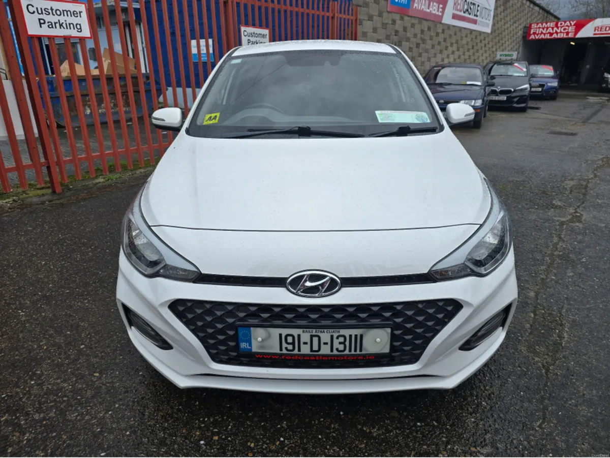 Hyundai i20 ACTIVE DELUXE 5DR (NCT 01/27) - Image 2