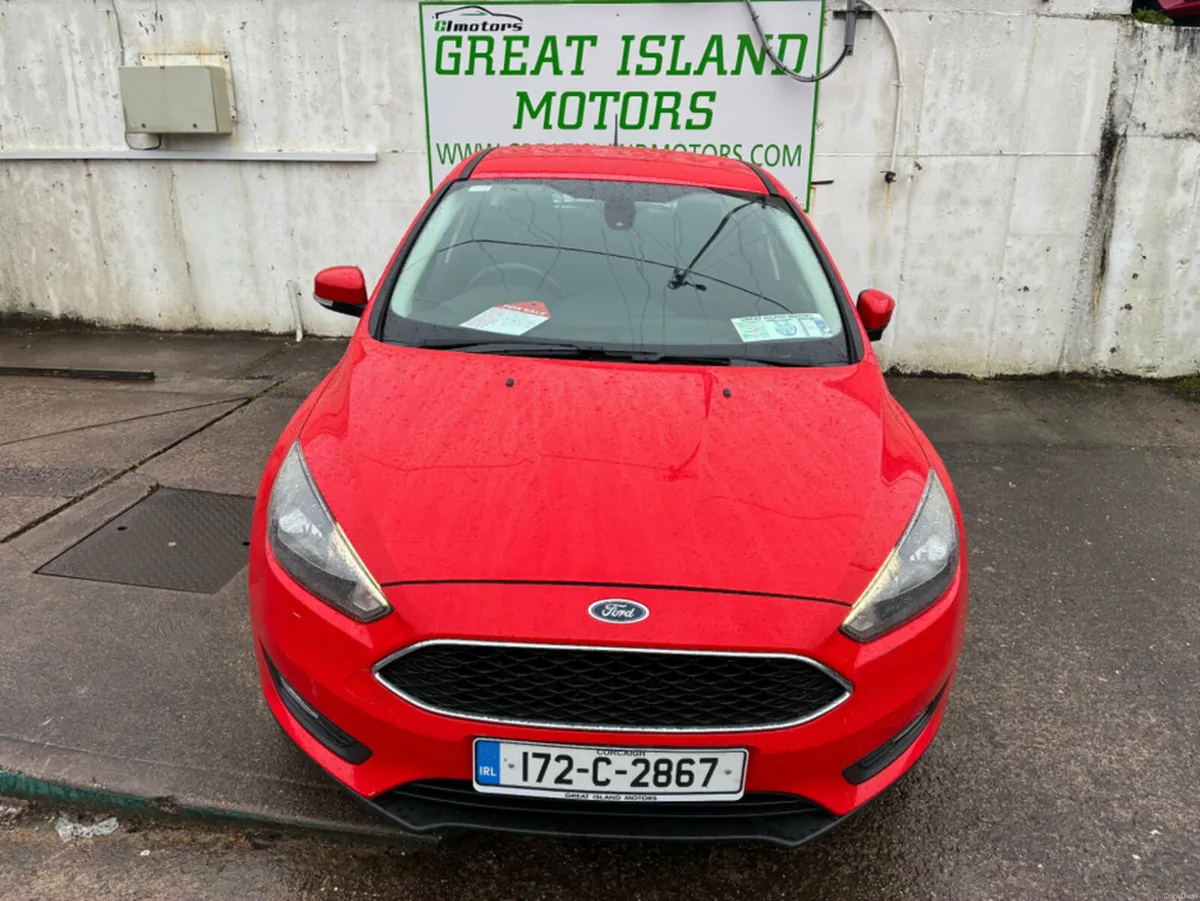 Ford Focus 5DR 1.5 TD 95PS 6SPEED 4DR - Image 3