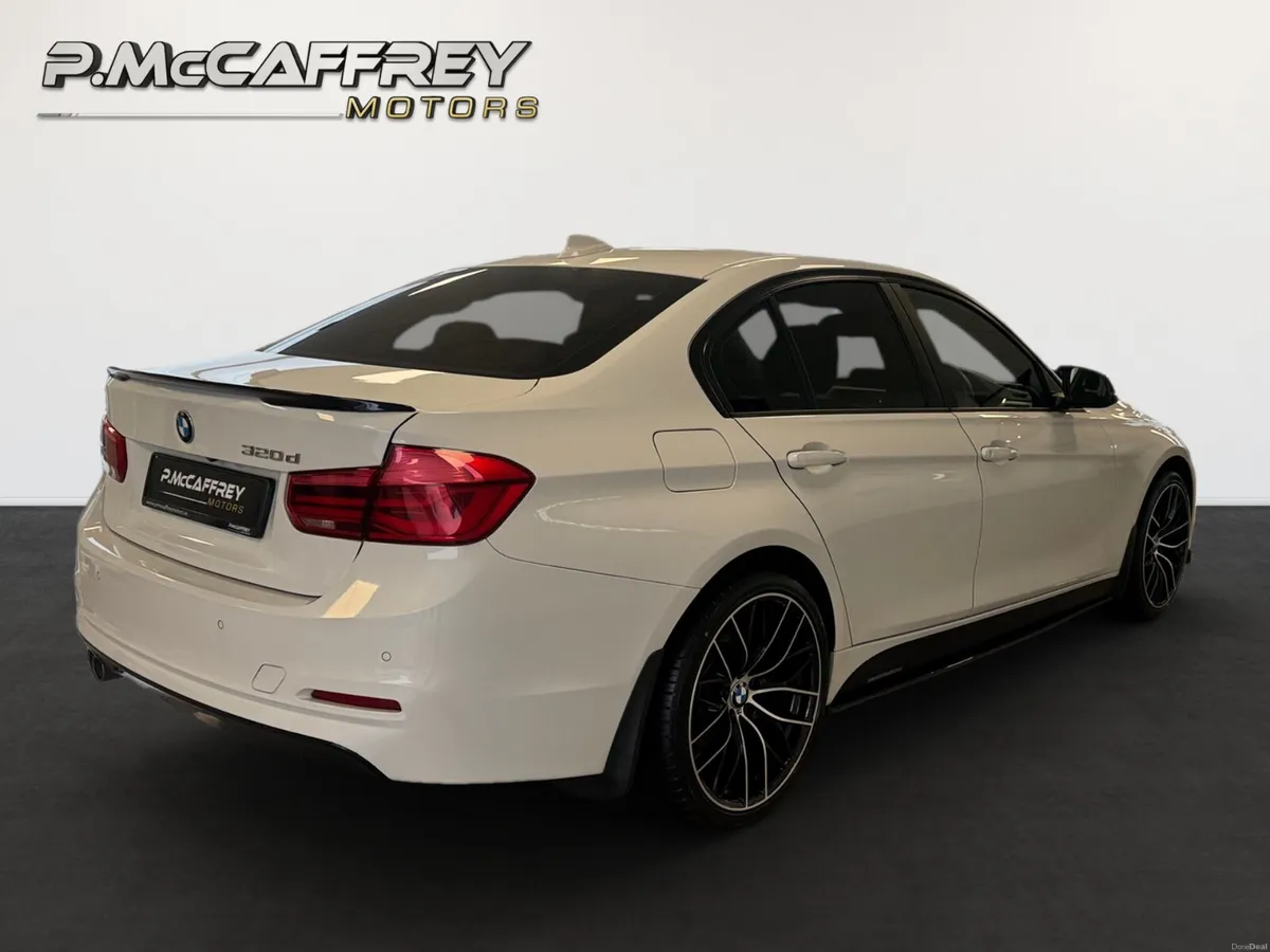 2016 BMW 320D ED PLUS F30 M-PERFORMANCE KIT - Image 4