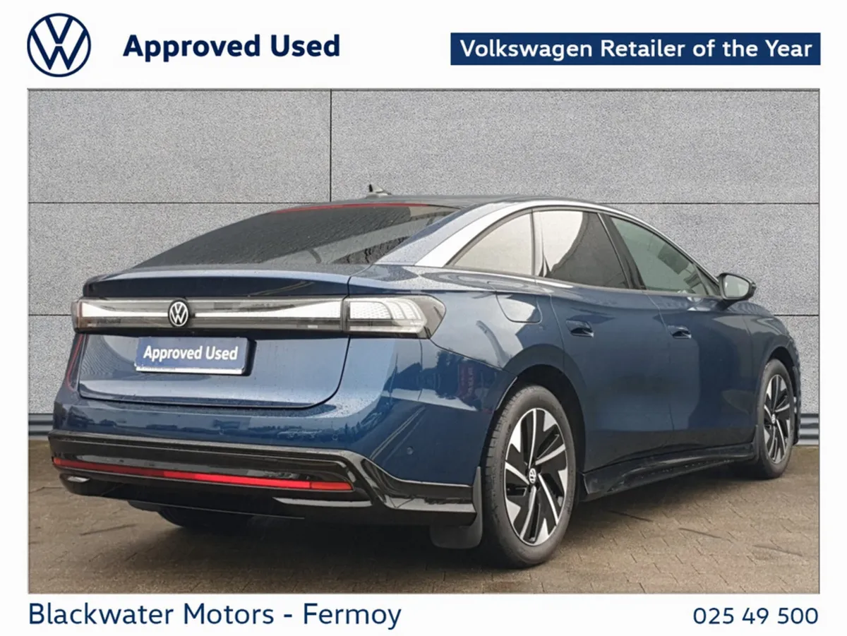 Volkswagen ID.7 PRO PLUS AUTOMATIC - Image 3