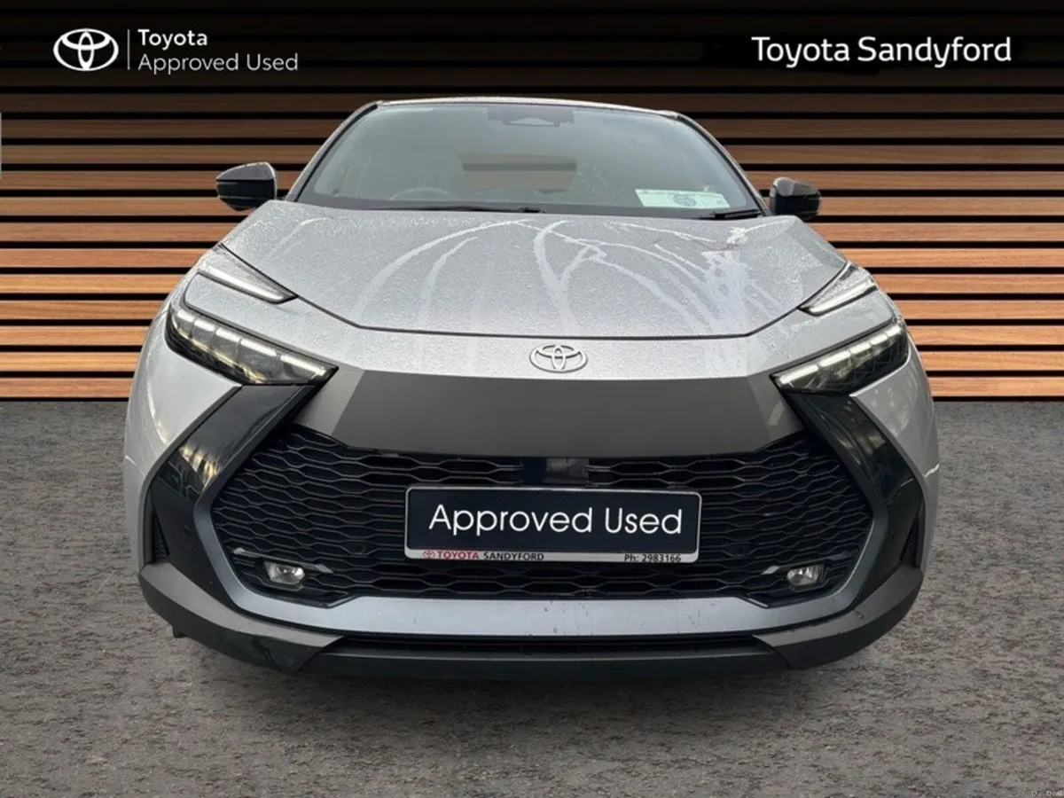 Toyota C-HR TOP SPEC SOL PHEV // PANORAMIC ROOF // - Image 5