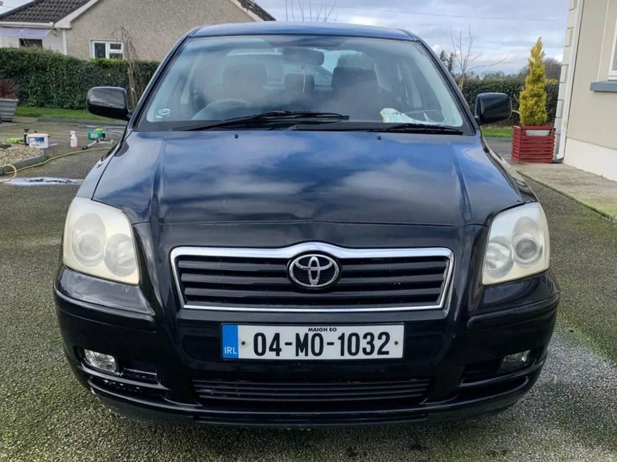 Toyota Avensis 2004 - Image 2