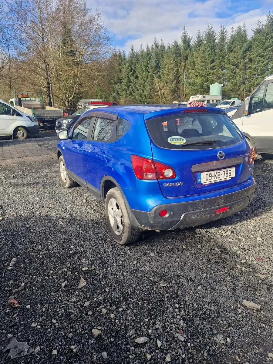 Nissan Qashqai 2009 - Image 2