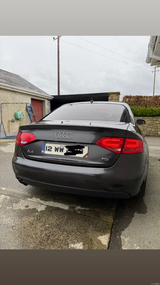Audi A4 2012 - Image 2