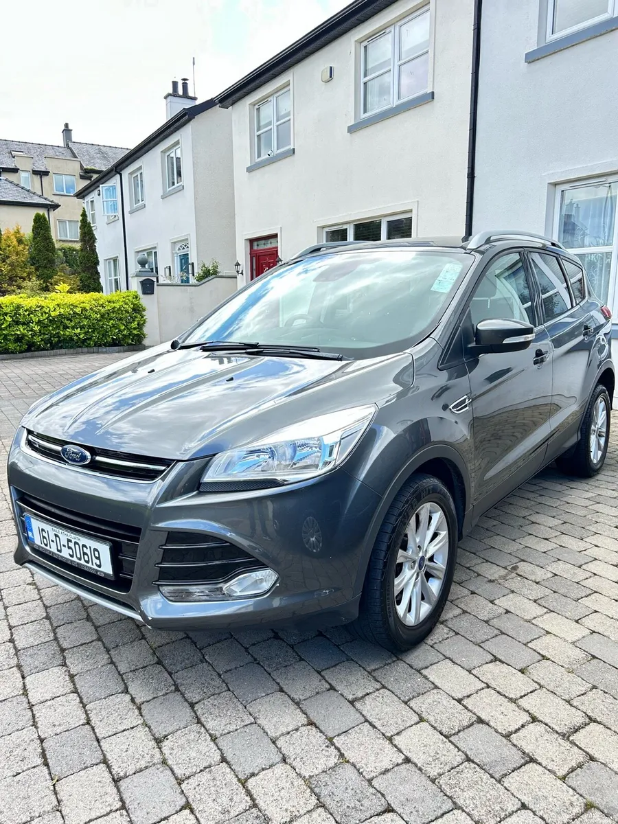 FORD KUGA  TITANIUM - Image 5