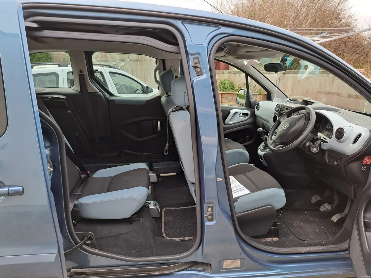 Citroen Berlingo Multispace 2013 wheel chair acces - Image 4