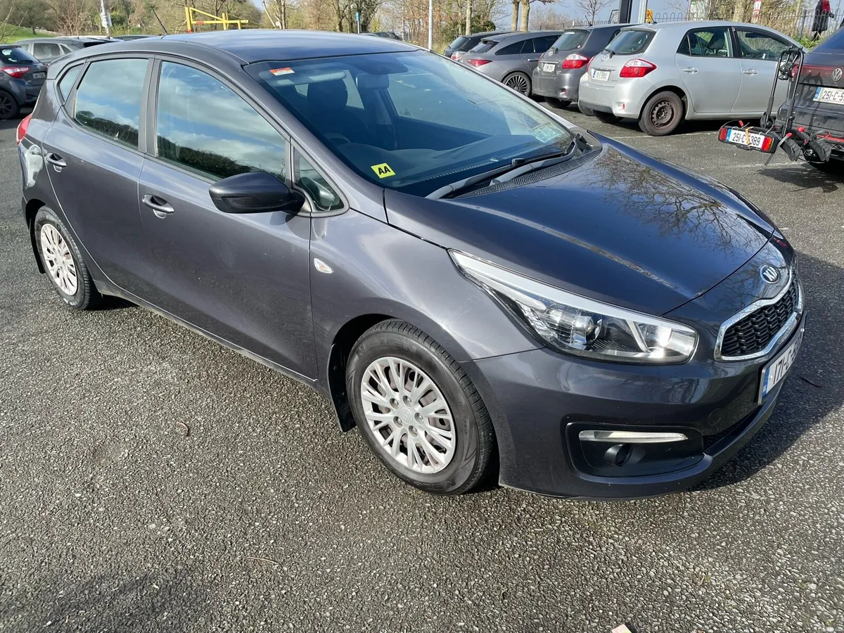 KIA CEED 1.4 TX 5 Dr - Image 1