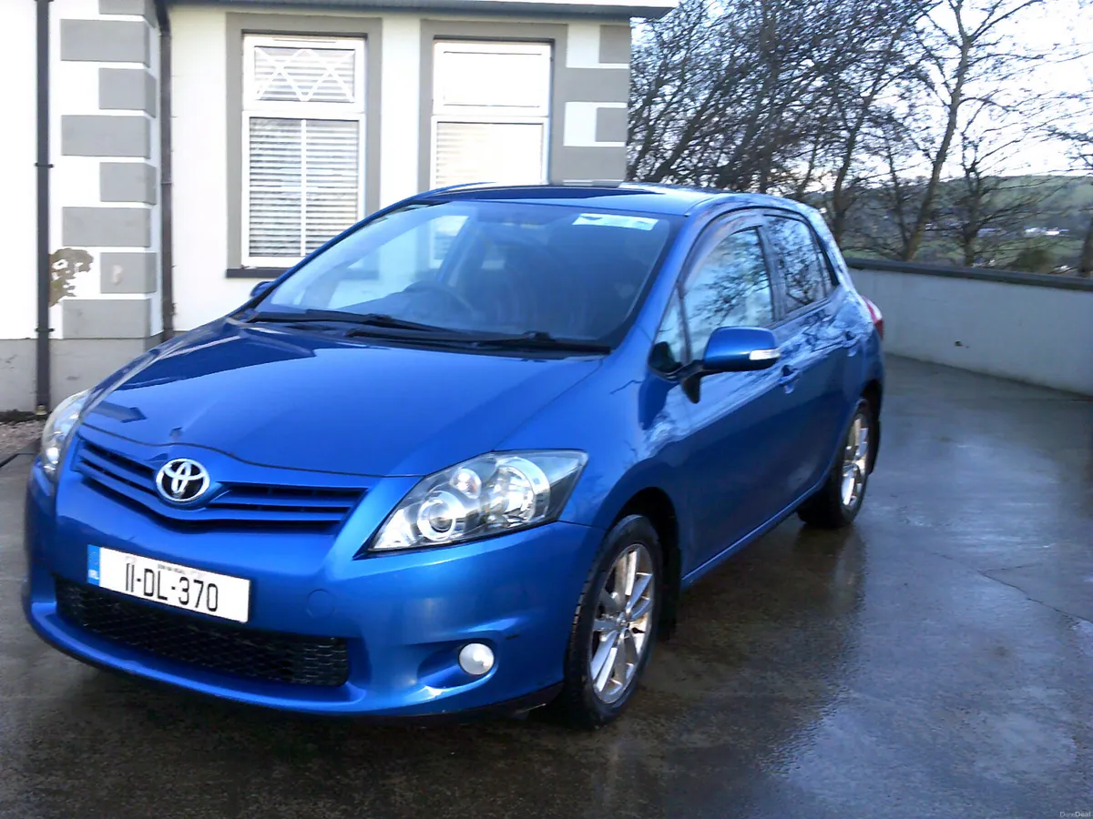 Toyota Auris 2011 - Image 3