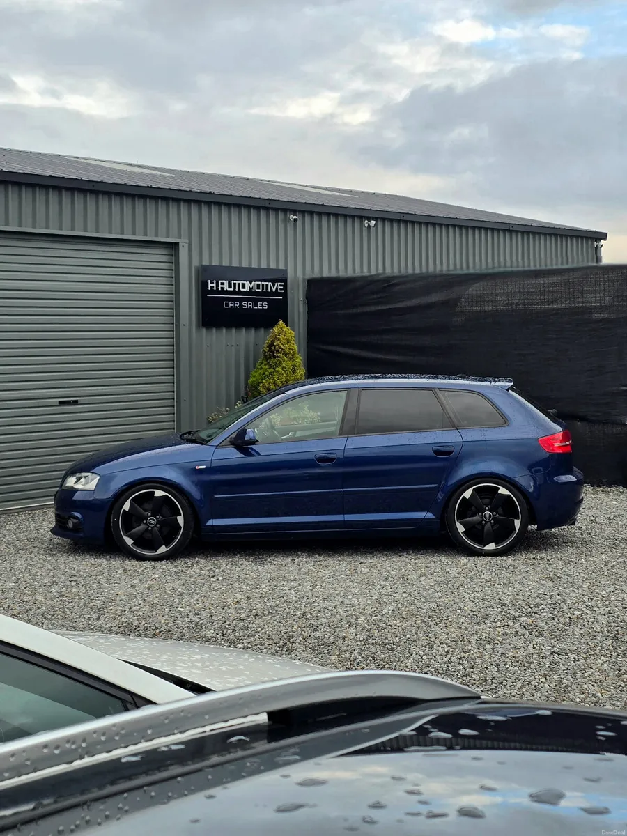 2013 AUDI A3 SLINE SPORTBACK 1.4 TFSI AUTO LOW KMS - Image 4