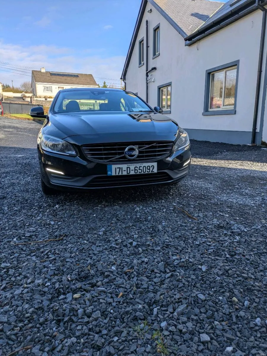 Volvo S60 2017 Auto - Image 2