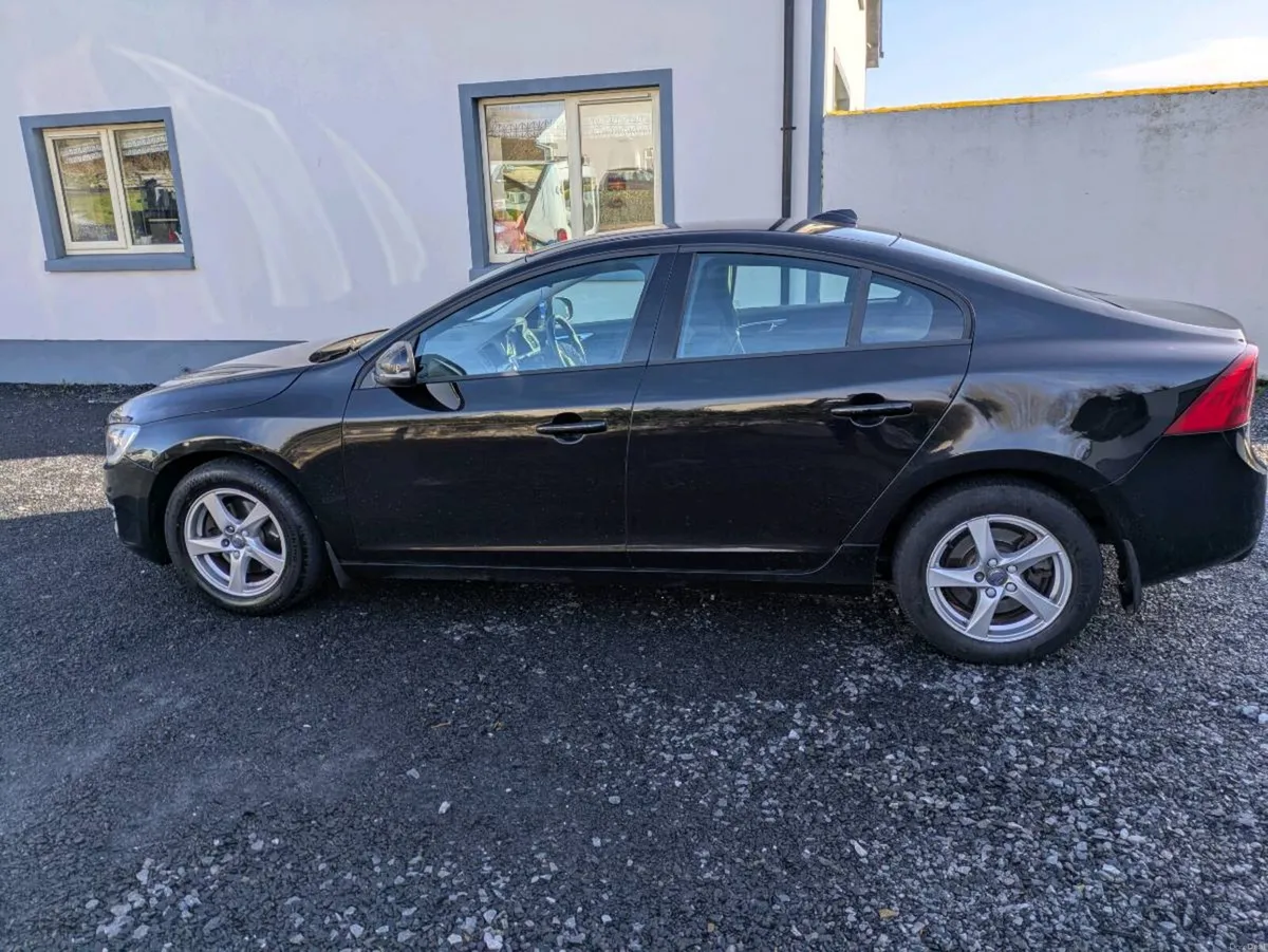 Volvo S60 2017 Auto - Image 4