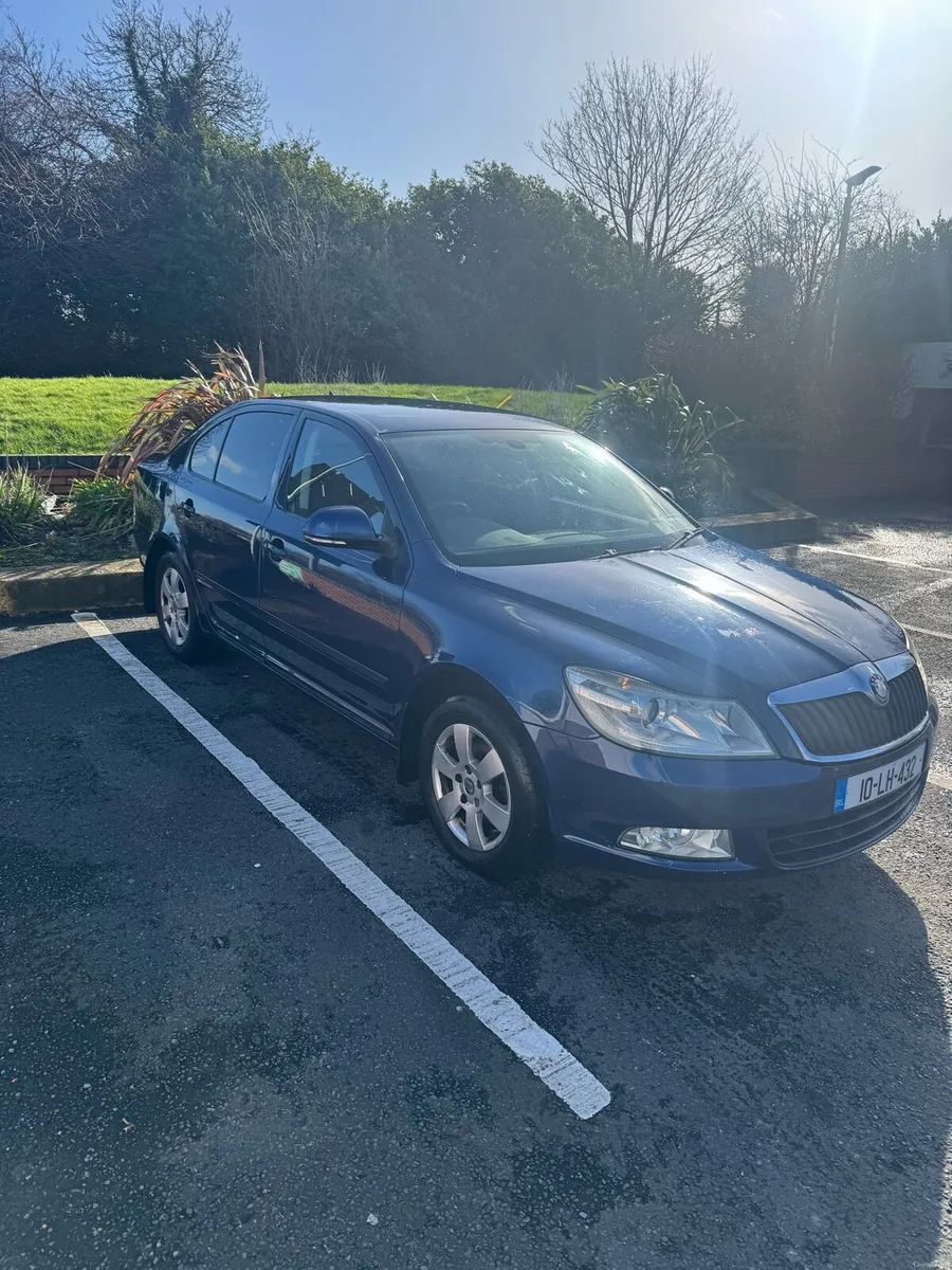Skoda Octavia Elegance - 1.6 Diesel - Image 2