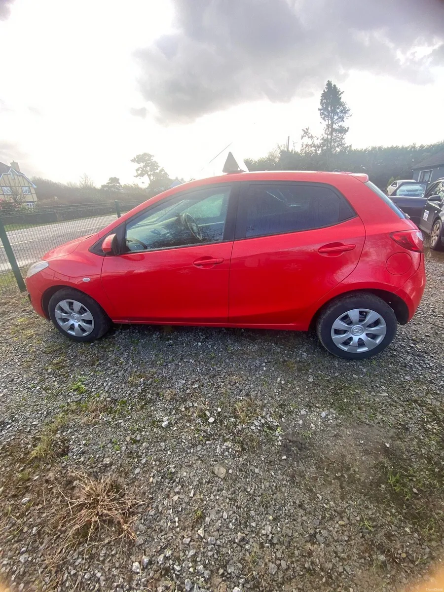 Mazda Automatic 1.2 - Image 4