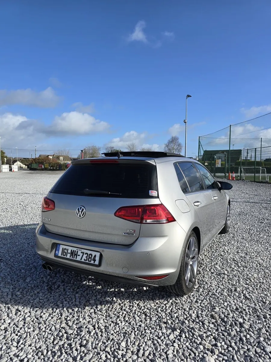 Volkswagen Golf HID 1.4TSI Leather Sunroof - Image 4